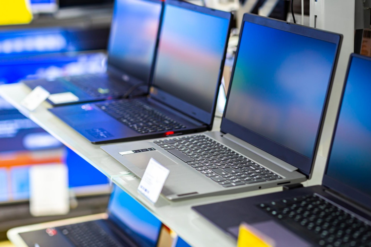 Laptop on Rent in Ahmedabad – Affordable & Flexible Solutions by Aarav Infosys